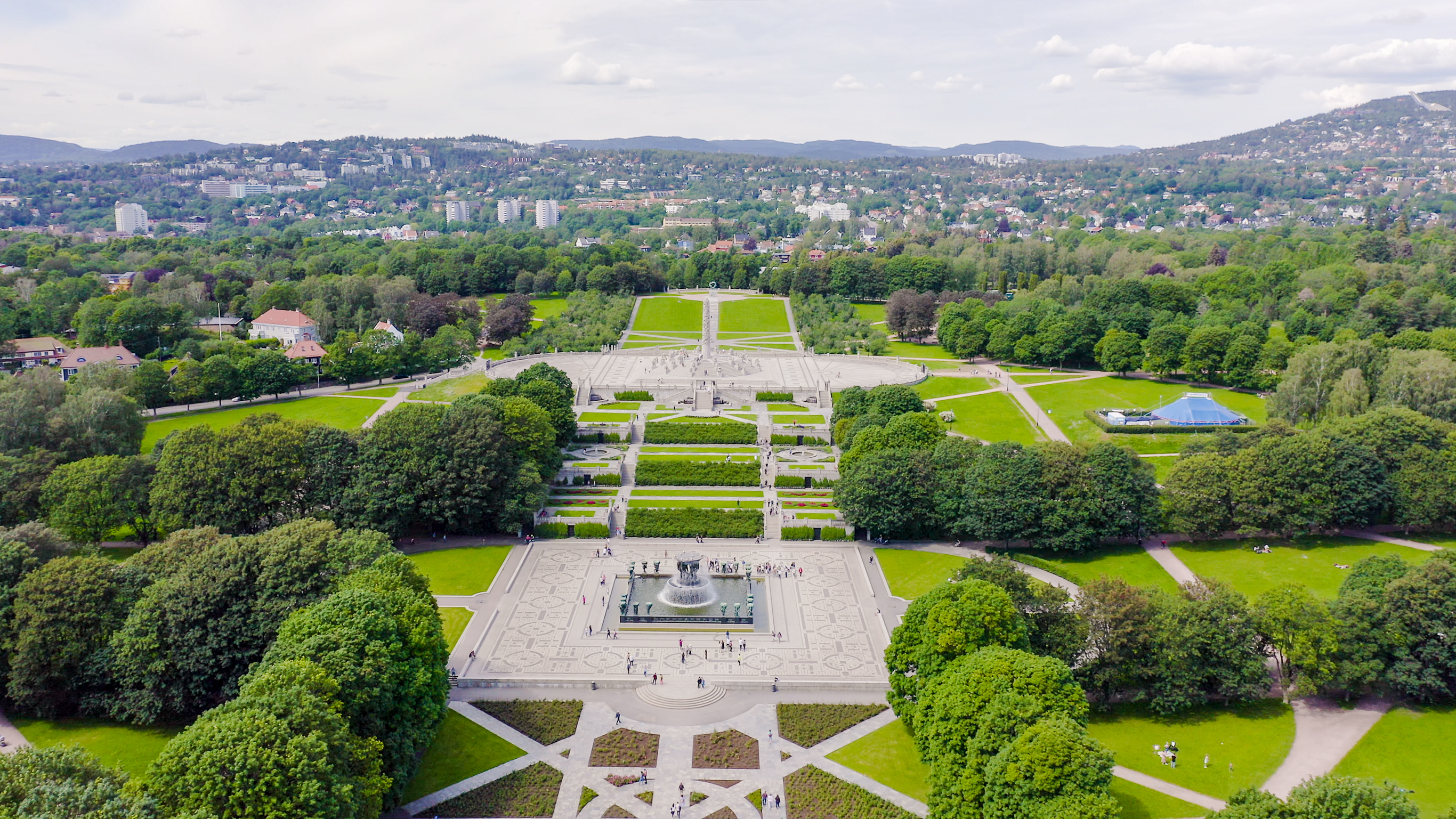 oslo-norway-vigeland-sculpture-park- BLOG IMAGE 2.jpg